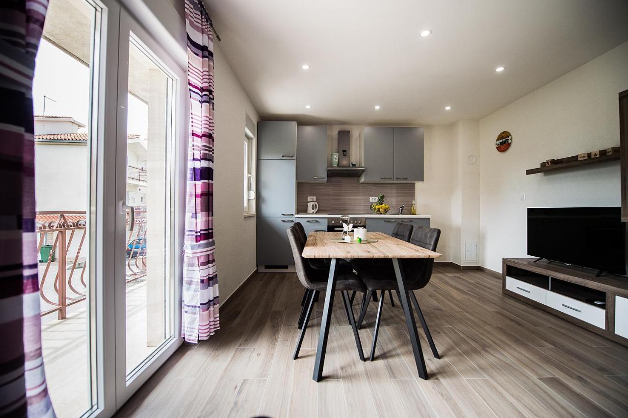 Apartmani Brdar 珀德垂那 外观 照片